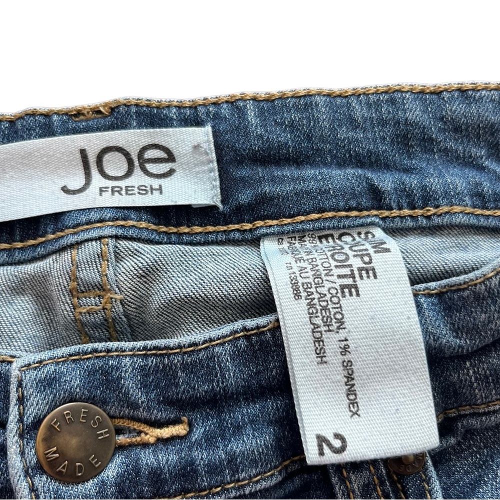 Joe Fresh Slim Jeans Size 2 - Picture 2 of 5